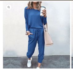 2pc Jogger Set - Tried To Get As Accurate As Possible Color. I’d Say It’s Like A Midnight Blue. Super Soft And Comfortable. Adjustable Elastic Waist And 2 Slash Pockets. 35% Rayon 65% Polyester Approx. Measurements Top 25” Long 26” Pit To Pit Bottoms 27” Inseam 38” Overall 14” Waist Unstretched Leisure Wear Women, Sweat Suits Women, Lounge Wear Set, Leisure Suit, Tracksuit Pants, Polyester Pants, Tracksuit Set, Casual Suit