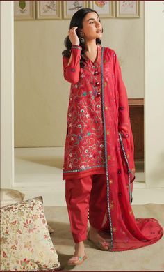 We offer leading Pakistani clothing brand female embroidery clothes and party wears in USA. All our clothes are produced with love, care, and high-quality fabric. Pakistani Women Dresses, Desi Dress, Pakistani Clothes Online, Pakistani Dresses Online, Lawn Suit, Unstitched Dress Material, Pakistani Lawn Suits, Desi Clothes, Embroidered Dupatta