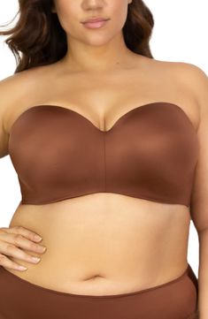 Solid Color Micro-elastic Push-up Bra, Micro-elastic Push-up Bra In Specific Color, Solid Full Coverage Shapewear With Removable Bra Pads, Solid Shapewear Bra With Removable Pads, Solid Micro-elastic Bra With Removable Pads, Micro-elastic Strapless Bra, Strapless Bra With Padded Cups, Strapless Micro-elastic Bra With Built-in Support, Seamless Strapless Nursing Bra