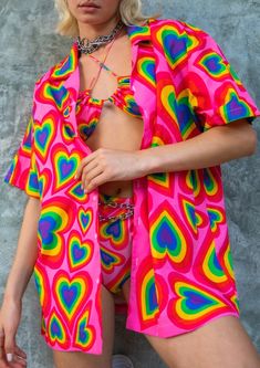 Comfortable Rave Outfits, Alien Fursona, Rainbowcore Fashion, Punk Fashion Diy, Rave Concert, Lounge Shirt, Festival Outfits Rave, Luxe Lounge, Rave Gear