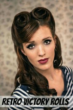 light neutral colored leopard print with blue and white stripes, vintage inspiration Pin Up Hair Tutorial, Stile Pin Up, Rockabilly Hairstyles, Vintage Hairstyles For Long Hair, Pinup Hair, Head Scarfs, 50s Hairstyles, Diy Wedding Hair, Victory Rolls