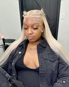 Teenage Hairstyles, Black Hairstyles With Weave, New Hair Do, Frontal Wig Hairstyles, Braided Cornrow Hairstyles, Hair Idea, Frontal Hairstyles, Curly Lace Front Wigs, Hair Laid