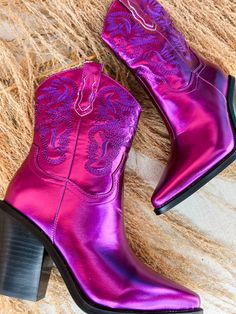 Set your style apart with these purple glam Sergio metallic boots! Tailored with pull tabs + black sole and heel. Who said you can't have fun in the wild west? Now you can, with these statement-making boots! 3.5 inch heel Purple Snip Toe Boots For Fall, Western Snip Toe Moto Boots For Party, Western Style Snip Toe Moto Boots For Party, Party Western Moto Boots With Snip Toe, Western-style Party Moto Boots With Snip Toe, Western Style Moto Boots For Winter Party, Fall Purple Ankle Heeled Boots, Western Style Snip Toe Mid-calf Boots For Party, Purple Ankle Heeled Boots For Fall