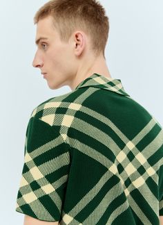 Check polo top in wool-blend knit. Classic collar Short sleeves Check motif Made in Italy 89% Wool, 11% Polyester. Dry clean Color: Green Code: 8081092 B8724 SKU: bur0155027yel Our Products Are 100% Genuine. In All Cases We Stand By The Authenticity Of Every Product Sold On Our Site. Fendi Shoes Sneakers, Polo Top, Fendi Shoes, Louis Vuitton Shoulder Bag, Burberry Men, New Instagram, Fendi Bags, Dior Bag, Chanel Bag