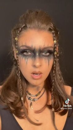 Viking Fairy Makeup, Women Vikings Costume, Viking Women Makeup Faces, Vikings Women Costume, Viking Look Woman, Ren Fest Viking Women, Black Viking Makeup, Viking Make Up Woman Halloween, Diy Viking Makeup