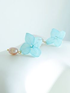 Handmade Stud Earring Real Hydrangea Flower Pearl - Etsy Hydrangea Jewelry, Hydrangea Earrings, Flower-shaped Pearl Jewelry With Matching Earrings, Blue Flower-shaped Earrings For Gifts, Luxury Mother Of Pearl Flower-shaped Earrings, Pearl Decorations, Hydrangea Flower, Flower Earrings Studs, Flower Studs