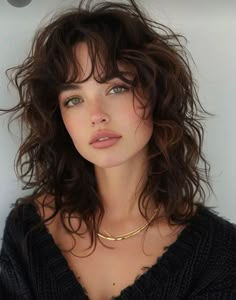 70 Curly Hair, Medium Length Haircut For Wavy Hair Round Face, Short Curly Haircuts With Bangs Fringes, Medium Wavy Shag With Bangs, Wavy Hair Short Layers, Curly Shag With Curtain Bangs, Curly Shag Haircut With Bangs, Medium Curly Shag, Short Wavy Hair Bangs