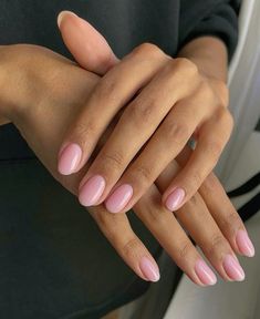 Baby pink nails are iconic and perfect for any season, truly embodying the ballet-core and coquette aesthetic trends. They offer a feminine touch that complements any outfit.
#nailstrend #babypinknails Short Pink Nails, Kutek Disney, Baby Pink Nails, Pink Gel Nails, Light Pink Nails, Short Gel Nails, Cute Gel Nails, Round Nails, Her Nails