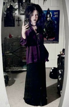 Comfy Goth Aesthetic, Goth Grandma Aesthetic, Emo Grandma, Salem Core, Woodland Goth, Trad Goth Outfits, Floral Goth, Grandma Aesthetic, Goth Fits