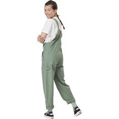 Picture's Bibee Overalls are a fresh take on workwear-inspired style, adding subtle modern details while maintaining the classic overall look we know and love. A side zipper at the hip allows easy changing and bathroom breaks, while the zippered chest pocket provides secure on-the-go storage for cash, cards, and other small valuables. Solid Cotton Overalls For Workwear, Cotton Overalls For Workwear, Green Workwear Overalls, Green Overalls For Work, Casual Cotton Overalls For Workwear, Relaxed Fit Cotton Overalls For Workwear, Utility Overalls With Side Pockets For Everyday, Utility Relaxed Fit Overalls For Workwear, Everyday Cotton Overalls With Side Pockets