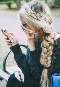 ☾☼↠ Pinterest: ☯nicole☪ { @fandomxqueenx } ↞☼ ☽ Girls School Hairstyles, Windy Weather, Bohol, Sienna Miller, Dutch Braid, Gwyneth Paltrow, Charlize Theron