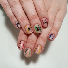 Subtle Harry Potter Nails, Universal Studio Nails, Natural Gel Nails Ideas Short, Jack Potter, Harry Potter Nail Ideas, Harry Potter Inspired Nails, Harry Potter Nail Designs, Hp Nails, Universal Nails