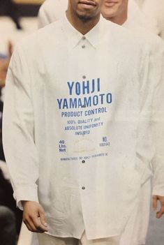 Shirt Design Inspiration, Tee Shirt Designs, Streetwear Tshirt, Yohji Yamamoto, Apparel Design, Fashion Details, White Shirt, Streetwear Fashion, Chef's Jackets