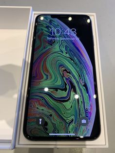 the new iphone xr is in its box