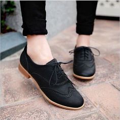 Brogue Women Lace Up Wing Tip Oxford College Style Flat Fashion Shoes Big Size More Oxford College, Oxford Shoes Heels, Shoes Big, College Style, Women Oxford Shoes, Dress Shoes Womens, College Fashion