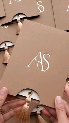 Classy Wedding Invitations, Unique Wedding Cards, Bridal Gift Wrapping Ideas, Indian Wedding Invitation Cards, Creative Wedding Invitations, Wedding Planning Decor, Wedding Crafts Diy