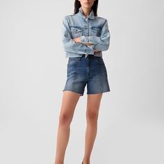 Never Worn! High Rise Denim Short Has An 11" (28 Cm) Rise. Easy Through The Hip And Thigh. Inseam: 4" (10 Cm) Water Saving, Gap Shorts, High Rise Denim Shorts, Denim Short, Stretch Shorts, High Rise Shorts, Shorts With Pockets, Recycled Cotton, Women's Shorts