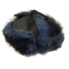 Moschino Trapper Hat With Faux Fur Accents And Fully Lined. 90's Item In Perfect Condition. New With Tags Color - Black With Navy Blue Accents. Fabric - 30% Wool, 30% Acrylic, 30% Polyester, 10% Poliammide. Lining - 56% Acetato, 44% Viscosa Size - L Made In Italy Customer Service Information All Items Are Carefully Packaged. Combined Shipping On All Items. We Are Happy To Answer Any Questions. Please See Our Other Items. 90s Items, Moschino Vintage, Trapper Hat, Large Hats, Trapper Hats, Blue Accents, Moschino, Black Blue, Blue Black