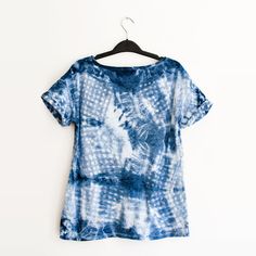 Natural indigo dyed tee, relaxed fit with rolled sleeves made from 100% slightly textured cotton with fun abstract dots design, white and dark indigo blue. Work or play this hand crafted super comfy tee might become your favourite!  Pre-washed, one of a kind, wear with love Indigo Cotton Short Sleeve T-shirt, Hand Dyed Relaxed Fit Graphic Tee, Relaxed Fit Hand Dyed Graphic Tee, Short Sleeve Cotton T-shirt With Natural Dye, Tie-dye Short Sleeve Top With Natural Dye, Hand Printed Relaxed Fit Short Sleeve Tops, Relaxed Fit Cotton Tops With Batik Print, Hand Printed Short Sleeve Tops With Relaxed Fit, Relaxed Fit Hand Printed Short Sleeve Tops