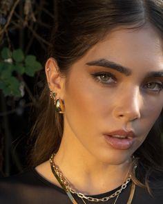 Make a statement with these edgy 14k Gold Large Bubble Hoop earrings! Geometric and bold, they'll transform any look—whether it's a strapless black dress or your go-to t-shirt. Size: Approx. 13mm(W) x 22mm(H) Total Weight: Approx. 4.4 grams (per pair) Standard Production: 3-5 business days Rush Order Production: 2-3 business days Shipping: Select shipping method at checkout.2-Day Shipping and Overnight shipping available by request at checkout Shipped from our L.A. Studio. This item is Final Sal Modern Gold Plated Hoop Earrings For Evening, Modern Gold-plated Hoop Earrings For Evening, Modern Pierced Hoop Earrings For Evening, Modern Hoop Jewelry For Evening, Edgy Metal Evening Jewelry, Chic Gold Jewelry For Night Out, Modern Drop Earrings For Evening, Edgy Pierced Jewelry For Party, 14k Gold Hoop Earrings For Evening