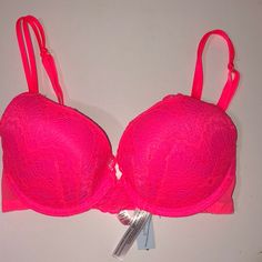 New With Tags Pink Bras, Hot Pink Bra, Emily Henry, 32d Bra, Xmas List, Pink Bra, Bras And Panties, Dream Clothes, Relationship Tips