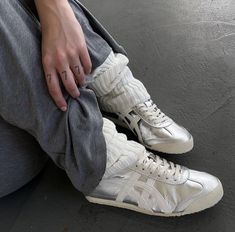 Tiger Shoes, Quoi Porter, Metallic Sneakers, Silver Sneakers, Onitsuka Tiger