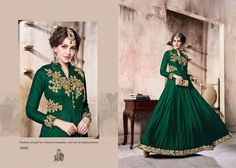 Indian Long Gowns, Net Gowns, Gown With Dupatta, Designer Salwar Kameez, Salwar Dress, Anarkali Gown, Party Kleidung, Salwar Kameez Designs, Pakistani Designers