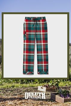 Free Swingin? Flannel in cozy soft PJ bottoms ?â”¬Ã¡with our signature Duluth details thrown in for good measure. 2 front pockets and a roomy cargo pocket keep your stuff close-at-hand. Plaid Sleepwear With Pockets For Loungewear, Cotton Sleep Pants With Pockets, Comfortable Sleepwear With Pockets, Fall Cotton Sleep Bottoms, Cotton Sleep Pants For Fall, Cozy Fall Bottoms With Pockets, Cozy Sleepwear With Pockets For Fall, Plaid Bottoms With Pockets For Loungewear, Relaxed Fit Sleepwear With Pockets For Fall