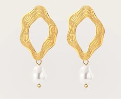 Embrace the Unconventional: The Whisper of the Sea Earrings Unleash your inner trendsetter with the captivating Whisper of the Sea Earrings. These dazzling pieces feature a unique combination of 18k gold-plated, irregular stainless steel and baroque pearls, whispering tales of the ocean's untamed beauty. A Symphony of Textures: The Whisper of the Sea Earrings are a celebration of unconventional elegance. The polished 18k gold plating adds a touch of luxury, while the irregular stainless steel ad Sea Earrings, Straw Bags, Accessories Necklace, Baroque Pearls, Ring Bracelet, Gold Plating, Trend Setter, Ring Earrings, The Sea