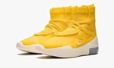 Shop Air Fear of God 1 "Amarillo" at Stadium Goods, the world's premier marketplace for authentic sneakers and streetwear. In stock and ready to ship. Nike Air Fear Of God, Balenciaga Speed Runner, New Nike Sneakers, Jerry Lorenzo, Nike React Element 87, High Top Shoe, Balenciaga Speed, Designer Outlet, Mens Nike Shoes