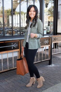 Cardigan Verde, Comfy Jeans Outfit, Booties Outfit, Dressy Casual Outfits, Dresses Casual Fall, Casual Work Outfits, Casual Fall Outfits