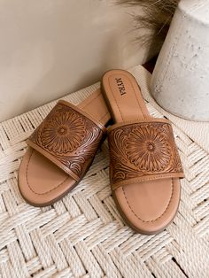 Flowered sandals Summer Hand Tooled Sandals, Hand Tooled Open Toe Sandals For Spring, Hand Tooled Closed Toe Sandals For Spring, Bohemian Hand-tooled Sandals For Spring, Bohemian Hand Tooled Sandals For Spring, Summer Leather Sandals With Hand-tooled Details, Brown Hand Tooled Open Toe Sandals, Brown Hand-tooled Open Toe Sandals, Hand Tooled Closed Toe Sandals For Summer