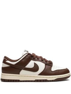 Nike Dunk Low "Cacao Wow" Sneakers - Farfetch Jordan Dunk Low, Nike Tenis, Low Dunks, All Jordans, Ugg Classic Mini, Haikou, Adidas Spezial, Dunks Nike, Autumn 2023