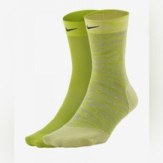 Nike Women's 2-Pack Sheer Ankle Socks - Cyber Green/Yellow Volt Nwt Size: Medium (6-10) W $18 Or Best Reasonable Offer! Sporty Green Socks For Spring, Nike Socks Women, Toeless Socks, Dri Fit Socks, Nike Crew Socks, Vintage Socks, Sheer Socks, Nike Socks, Nike Elite