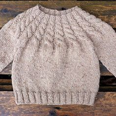 Twist pullover pattern by kiddiwinksknits Children Knitting Patterns, Baby Knit Sweater, Baby Sweater Pattern, Knitted Baby Sweater, Knit Baby Sweater, Boys Knitting Patterns Free