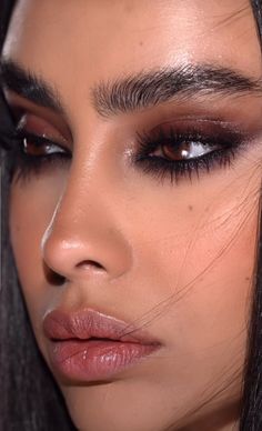 Dark Makeup Looks Brown Eyes, Brown Lashes Makeup, Bushy Brows Makeup, Elegant Makeup Hooded Eyes, Wine Red Makeup Look, Dark Glam Aesthetic, Dark Ethereal Makeup, Dark Brown Eyes Makeup, Race Makeup