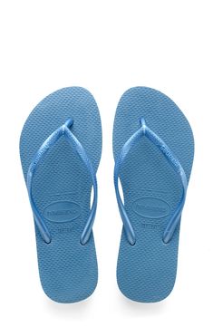 Women's Havaianas 'Slim' Flip Flop, Size 41/42 BR - Blue Shoe Packaging, Brazil Women, Rubber Flip Flops, Havaianas Flip Flops, Beach Ready, Blue Star, Flip Flop, Womens Flip Flop, Big Kids