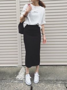 Rok Outfit, Rock Outfit, Pencil Skirt White, Skirt White, Fashion Weeks, Korean Outfits