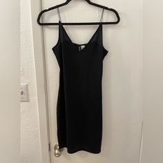 Black Mini Spaghetti Strap Body Bodycon Dress. Size 6. Fits Small - Medium. New With Tags / Never Worn. There Is A Slight Shimmer To The Dress That Can’t Be Seen In Photos. Black Bodycon Slip Dress For Spring, Casual Camisole Slip Dress For Night Out, Black Casual Camisole Slip Dress, Black Cami Bodycon Summer Dress, Black Bodycon Camisole Dress, Black Mini Dress With Spaghetti Straps And Strap Detailing, Black Spaghetti Strap Seamless Dress, Black Seamless Spaghetti Strap Bodycon Dress, Navy Bodycon Dress