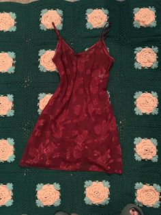 Cute Y2K slip dress. Size- small, brand- Gillian o'malley. Sheer with floral details. Button closer in back. Great vintage condition! Sheer Slip Dress, Womens Lingerie, Women Lingerie, Vintage Y2k, Beauty Book, Slip Dress, Art Collection, Bathing Beauties, Display Homes