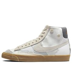 Nike BLAZER MID '77 VNTG Sail WHITE-GUM MED BROWN-SUMMIT WHITE Sneakers/Shoes Heels Design, Blazer Mid 77 Vintage, Vintage Stores, Girls Winter Boots, Girls Shoes Sneakers, Nike Blazer Mid 77, White Shoes Sneakers, Nike Blazer Mid, Nike Blazers Mid