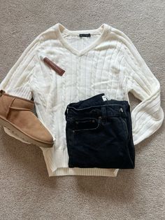 #falloutfitideas #schooloutfitideas #fall #ootd #casualoutfitsideas #sweater #uggs #abercrombie Study Fits, Sweater Uggs, Clothing Room, Journal Therapy, Everyday Fits, Abercrombie (women), Fall Ootd, Clothes Wishlist, Dream Outfits