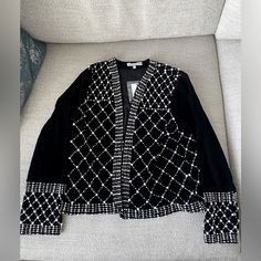 Festive. Size Large. Petite. Elegant Cardigan For Night Out In Fall, Chic Long Sleeve Cardigan For Evenings, Fall V-neck Evening Cardigan, Elegant Spring Sweater For Night Out, Chic Long Sleeve Cardigan For Party, Elegant Sweater For Night Out In Spring, Chic Long Sleeve Cardigan For Evening, V-neck Evening Cardigan For Fall, Black V-neck Outerwear For Evening