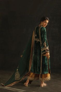 Green Dabka Palazzo Set For Festivals, Green Palazzo Set With Sheer Dupatta For Festivals, Traditional Velvet Sharara For Diwali, Elegant Velvet Salwar Kameez For Festivals, Diwali Velvet Kurta With Mirror Work, Diwali Velvet Sharara With Mirror Work, Festive Velvet Sharara With Mirror Work, Designer Velvet Sharara With Mirror Work, Velvet Sharara For Eid