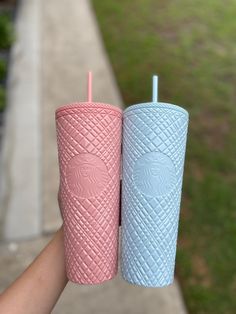 2 cups!! Starbucks Tumbler Jeweled Bundle Mint Blue and Coral Pink BNWT VENTI SIZE 2 cups Shipping: -Shipped from CA. -This item is in hand now and ships same or business day.  -It normally take about 3-5 business days to deliver Feel free to PM me for anything Price is firm. I will not be accepting offers.  Please make sure to read the full description and all photo before purchase Thank you for your order❤️ No cancellations, exchanges,refunds or return of orders.  #Starbuckscups #StarbucksTumb Starbucks Usa, Cups Starbucks, 2024 Christmas, Starbucks Tumbler, Stainless Steel Cups, Cute Cups, Mint Blue, Starbucks Cups, Cups And Mugs