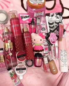 Hello Kittycore Aesthetic, Signature Sent Ideas, Hello Kitty Items To Buy, Cute Random Things To Buy, Pretty Girly Things, Y2k Makeup Products, Girly Christmas List, Devin Core, Mikaela Core