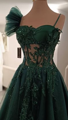 Dresses With Puffy Sleeves, Dresses Short Satin, Dresses For Cocktail Party, Mini Ball Gown, Off Shoulder Prom Dresses, Dresses Hot Pink, Emerald Green Prom Dress, Prom Inspiration, Princess Prom Dresses