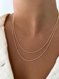 Dainty chain with a sparkle you can't miss 16 inches with 2 inch chain extender Figaro Necklace, Trend Jewelry, Dainty Chain, Chain Extenders, Jewelry Trends, Ring Bracelet, Wedding Jewelry, Chain Necklace, Sparkle