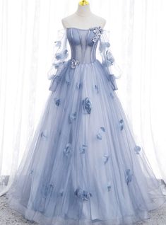 Blue Tulle Long Sleeve Flower Prom Dress Blue Tulle Prom Dress, Gaun Abad Pertengahan, Blue Wedding Dress, Gaun Fashion, Junior Prom Dresses, Marine Uniform, Long Sleeve Prom, Long Sleeve Dress Formal, Blue Tulle