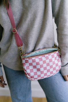 The Maven Thread 3-in-1 Everyday Bag was designed with you in mind. Whether you're going to the gym, school, or Disneyland we've got you covered. Donate To Charity, Everyday Bag, Going To The Gym, Pink Bag, Zipper Pocket, Adjustable Straps, Messenger Bag, Disneyland, Crossbody Bag